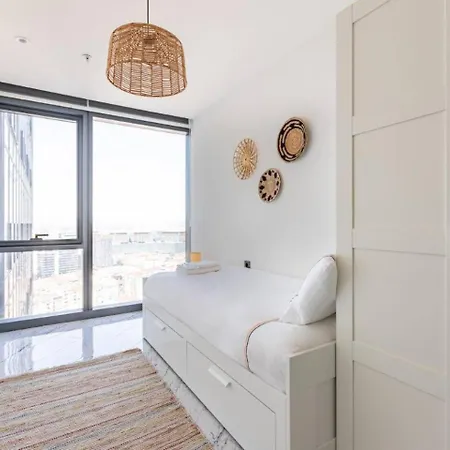 דירה Beautiful Bright 2bed - Parkingpoolterrace! #341