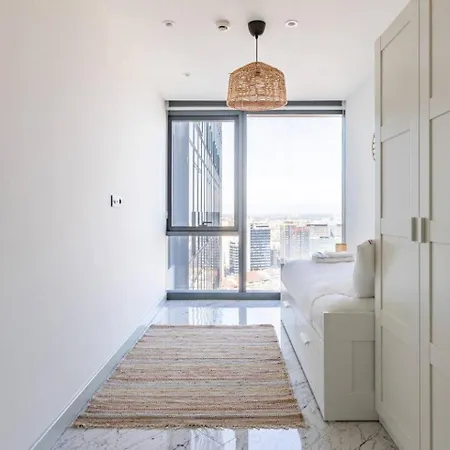 דירה Beautiful Bright 2bed - Parkingpoolterrace! #341