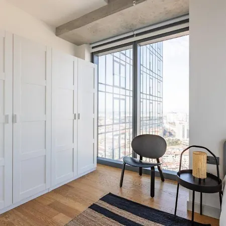 דירה Beautiful Bright 2bed - Parkingpoolterrace! #341 איסטמבול