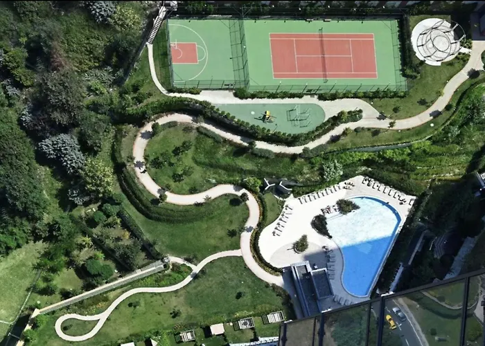 Beautiful Bright 2bed - Parkingpoolterrace! #341 شقة اسطنبول