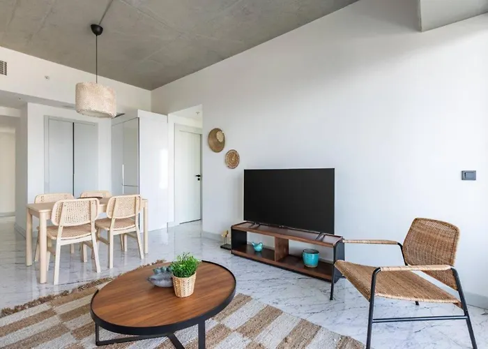 Beautiful Bright 2bed - Parkingpoolterrace! #341 * איסטמבול